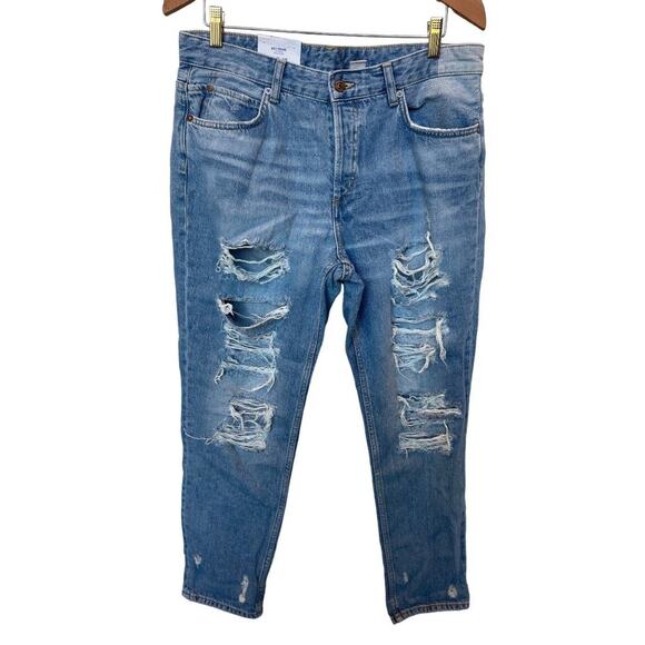 H&M &Denim Boyfriend Low Waist Tapered Leg Distressed Jeans Womens Sz 10 - Picture 2 of 5